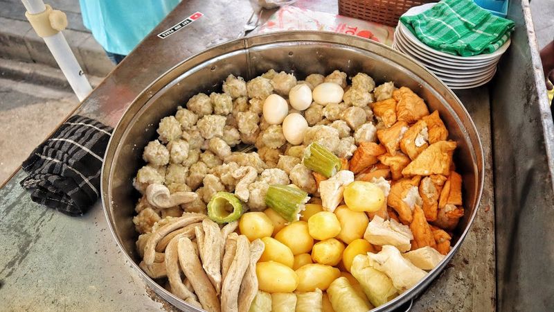 Siomay Mas Bro Jati Persada: Kenikmatan yang Menghampiri Setiap Kali Datang